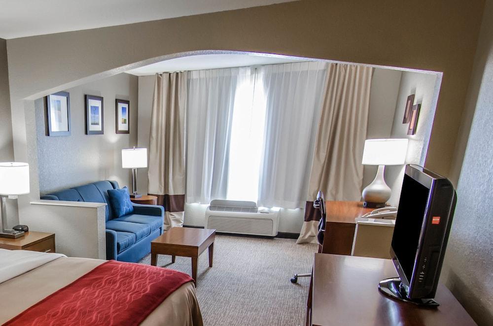 Comfort Inn & Suites Pittsburg Ngoại thất bức ảnh