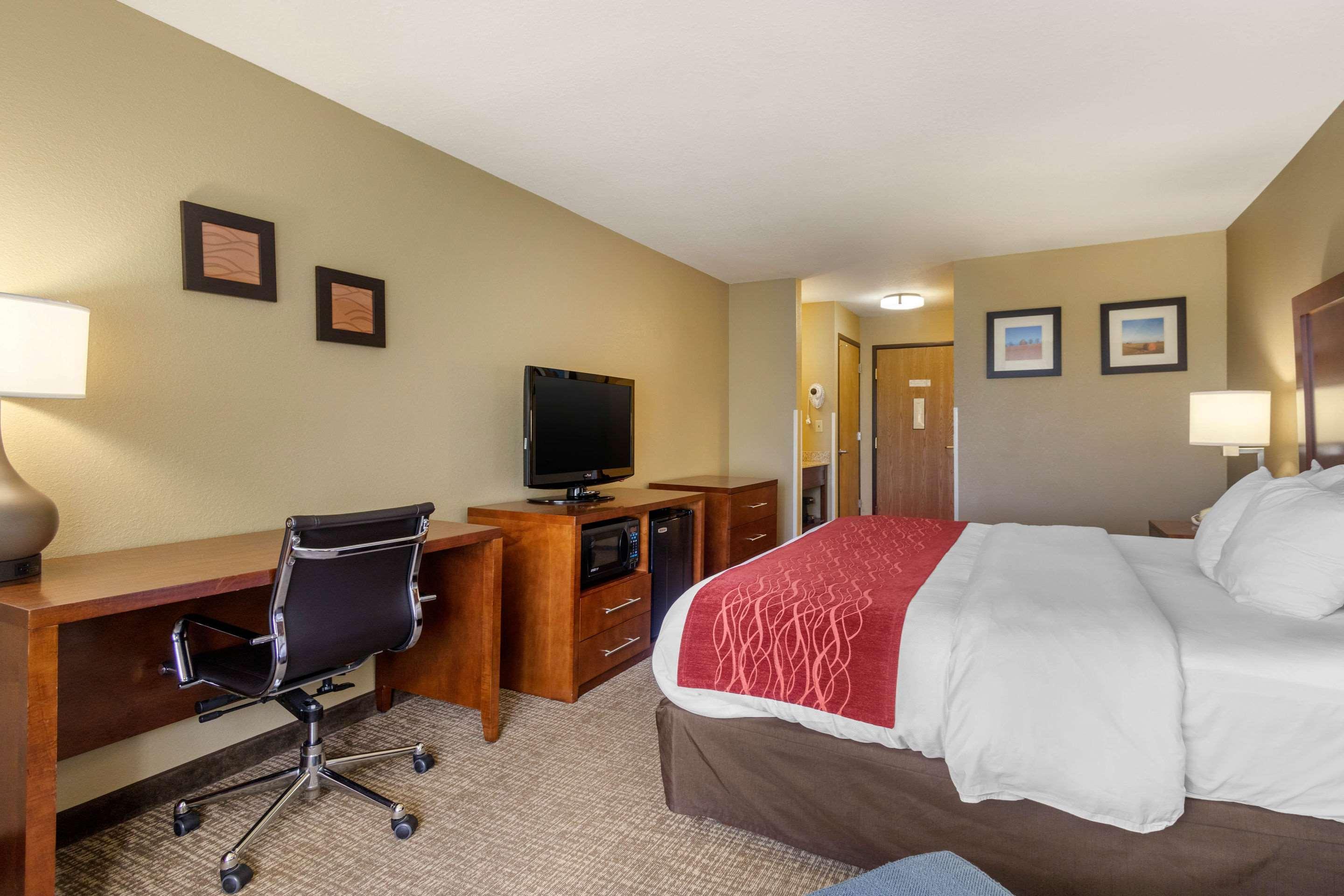 Comfort Inn & Suites Pittsburg Ngoại thất bức ảnh