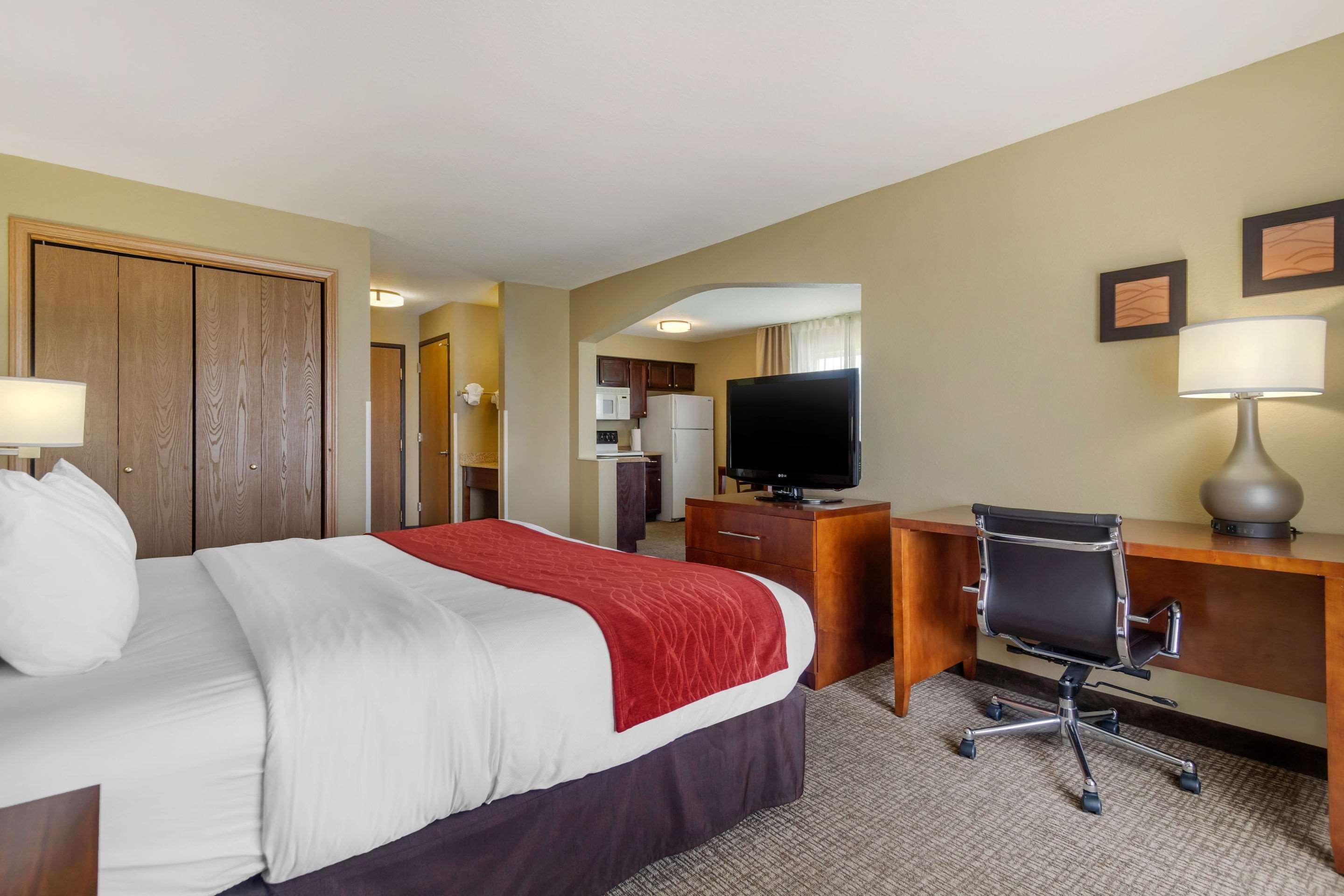 Comfort Inn & Suites Pittsburg Ngoại thất bức ảnh