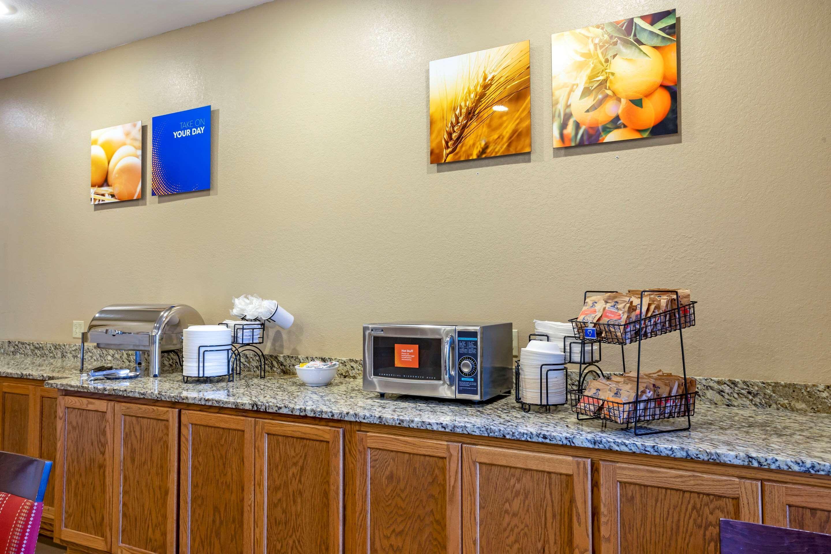 Comfort Inn & Suites Pittsburg Ngoại thất bức ảnh