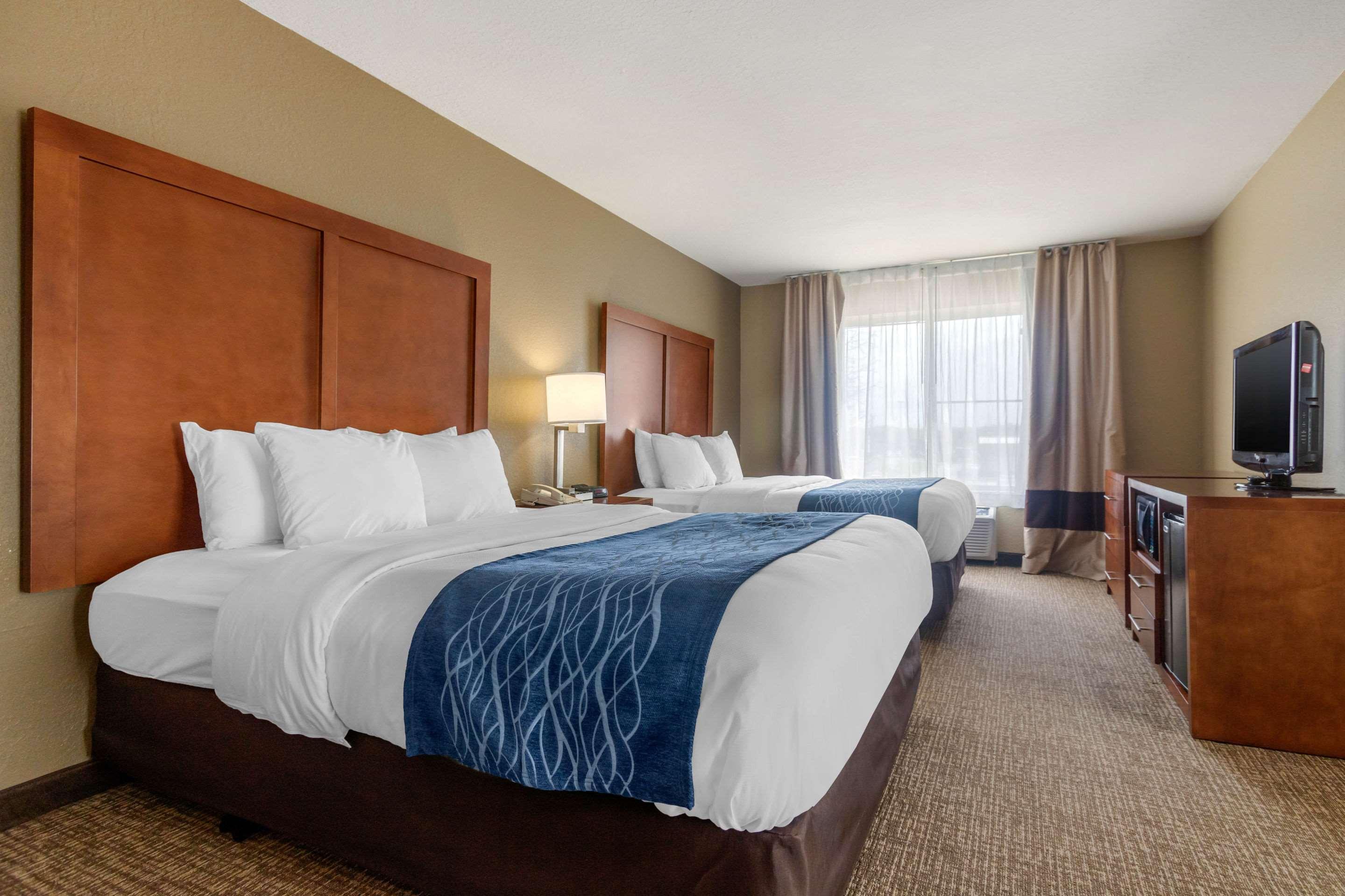 Comfort Inn & Suites Pittsburg Ngoại thất bức ảnh