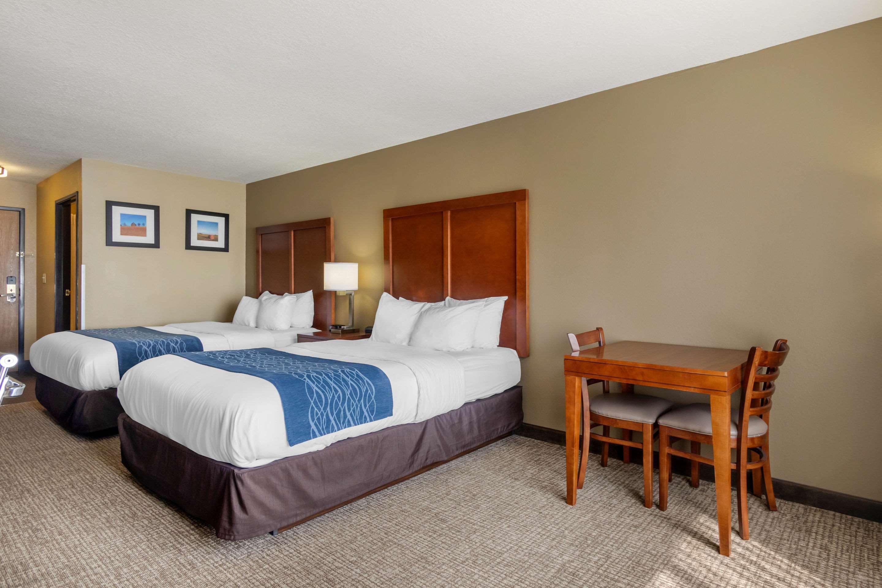 Comfort Inn & Suites Pittsburg Ngoại thất bức ảnh