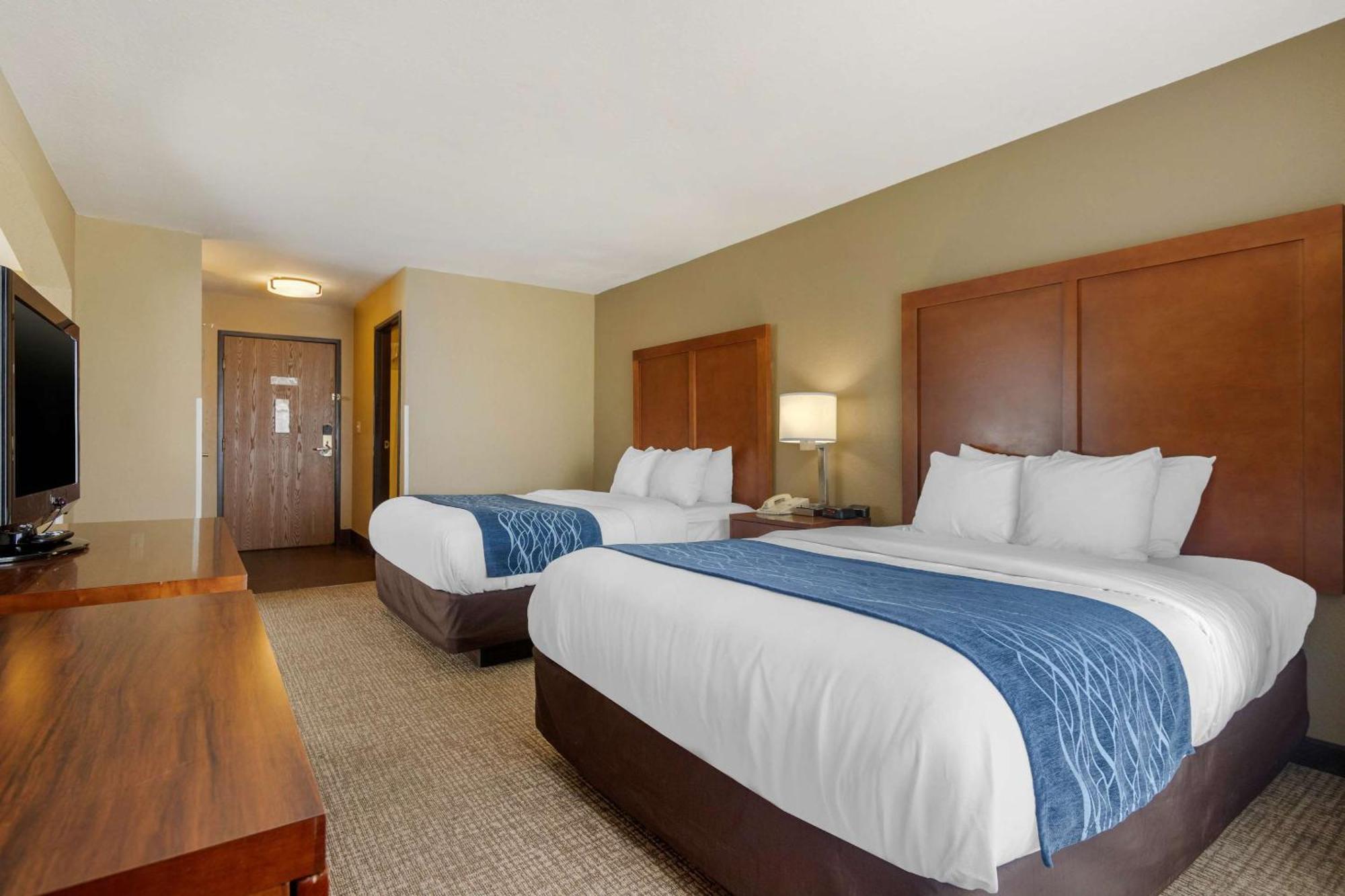 Comfort Inn & Suites Pittsburg Ngoại thất bức ảnh