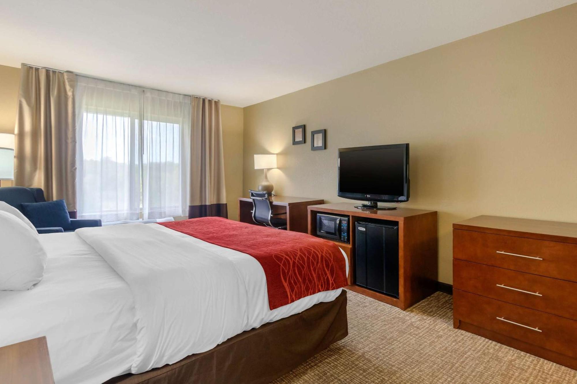 Comfort Inn & Suites Pittsburg Ngoại thất bức ảnh