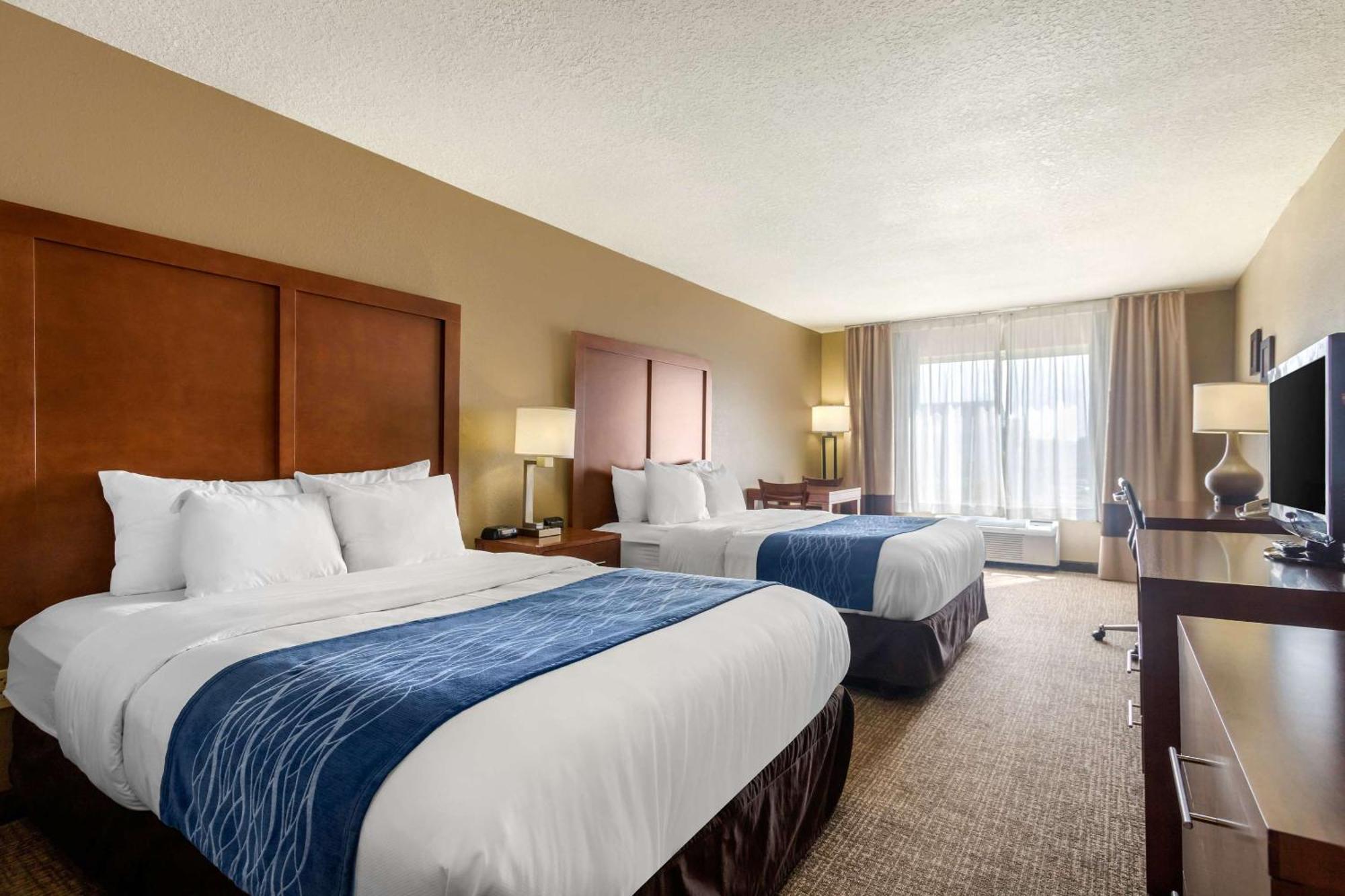 Comfort Inn & Suites Pittsburg Ngoại thất bức ảnh