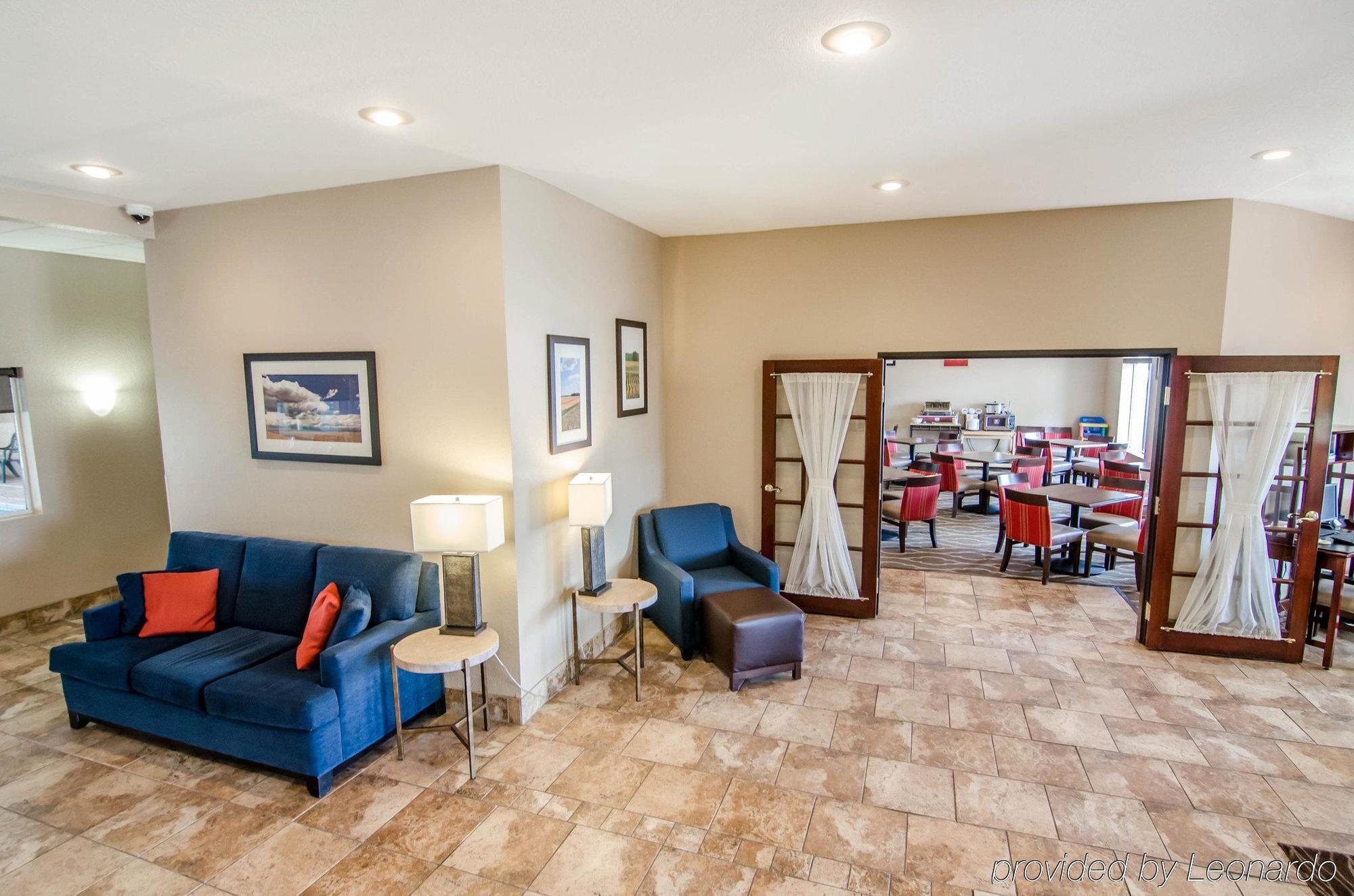 Comfort Inn & Suites Pittsburg Ngoại thất bức ảnh