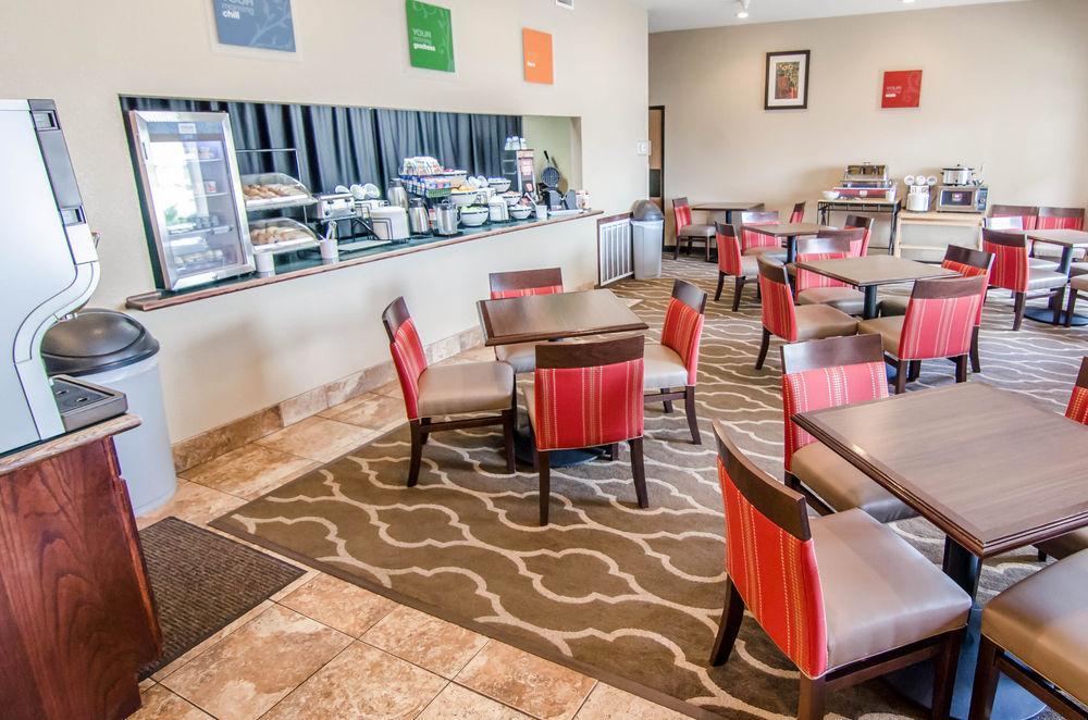 Comfort Inn & Suites Pittsburg Ngoại thất bức ảnh