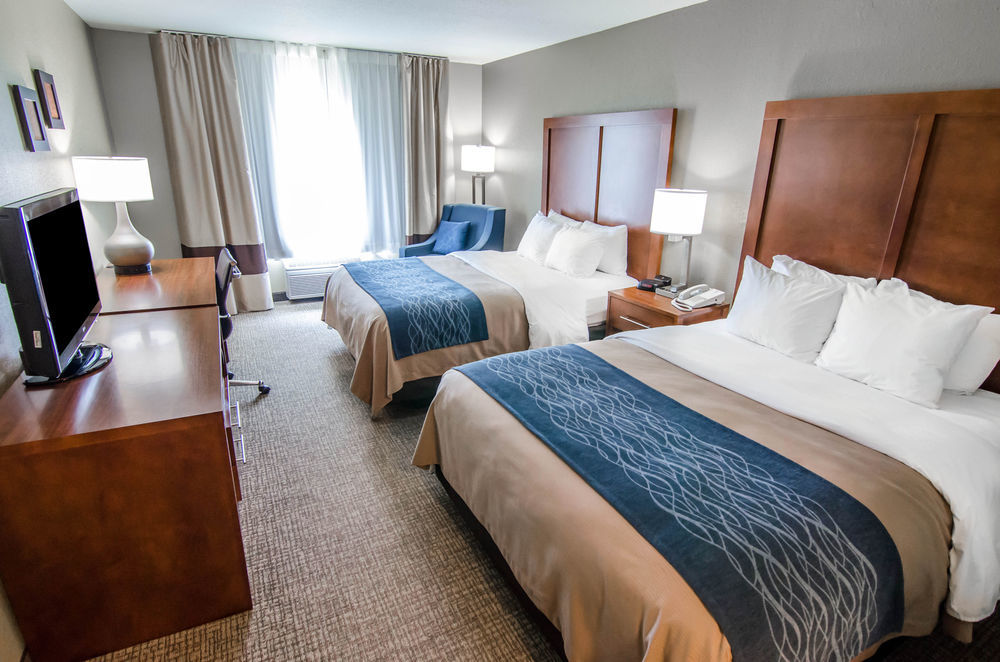 Comfort Inn & Suites Pittsburg Ngoại thất bức ảnh